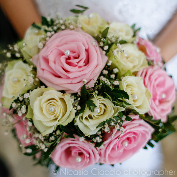 bouquet sposa bianco e rosa