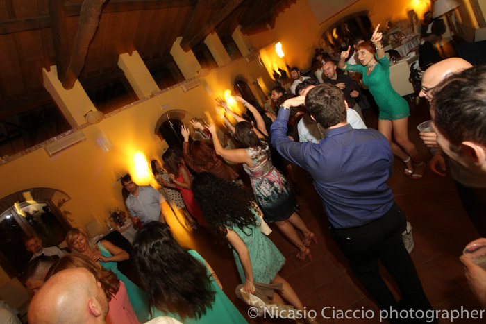 balli durante il matrimonio Golf Club San Vito a Gaggiano estate 2014