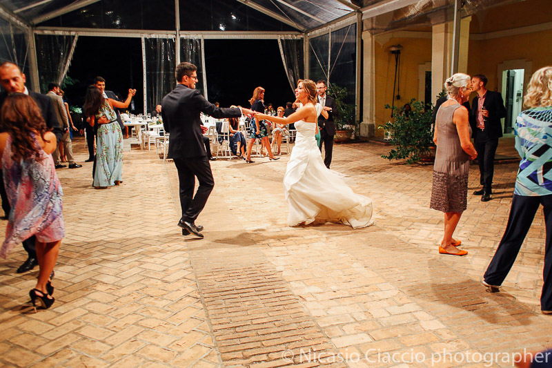 balli durante matrimonio tenuta pegazzera 