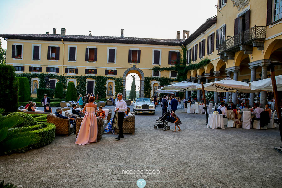 Matrimonio a villa Orsini Colonna, vista laterale